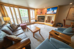 Liftside 203 by SummitCove Lodging
